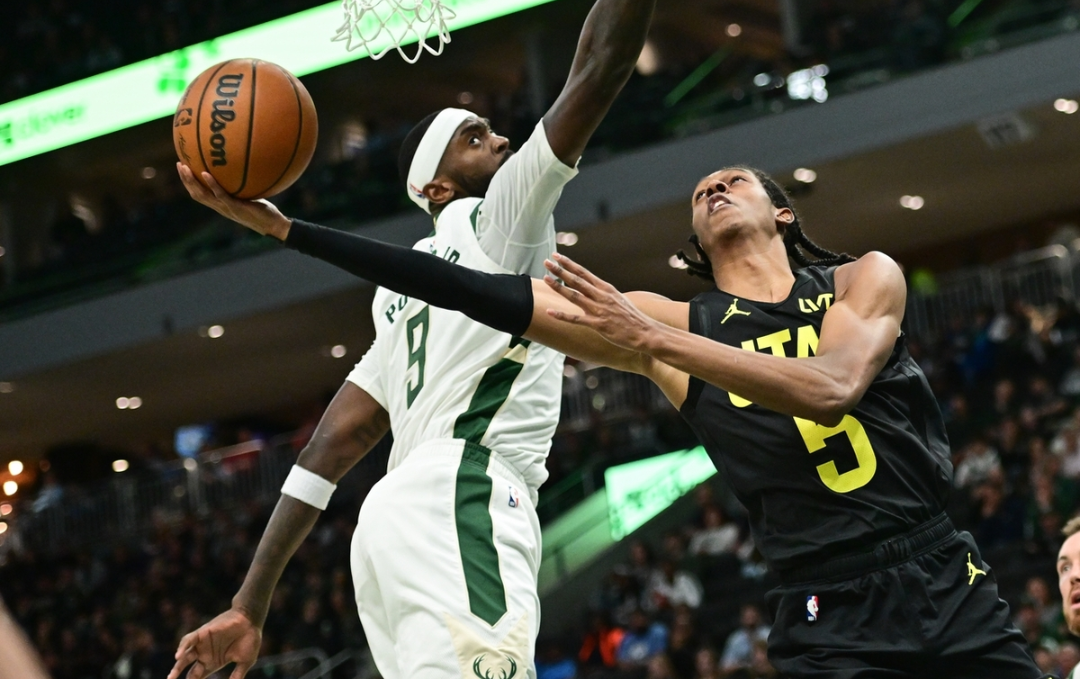 雄鹿翻盘爵士，约基奇统治全场