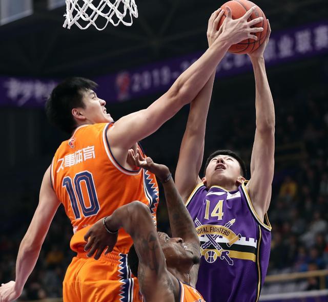 葡萄牙队逆转日本队，王皓惊艳四座