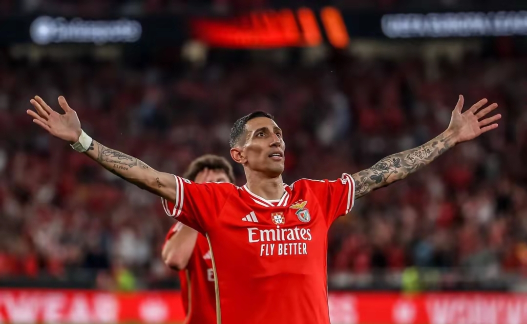 曼城完胜马赛，迪马利亚扛起全队