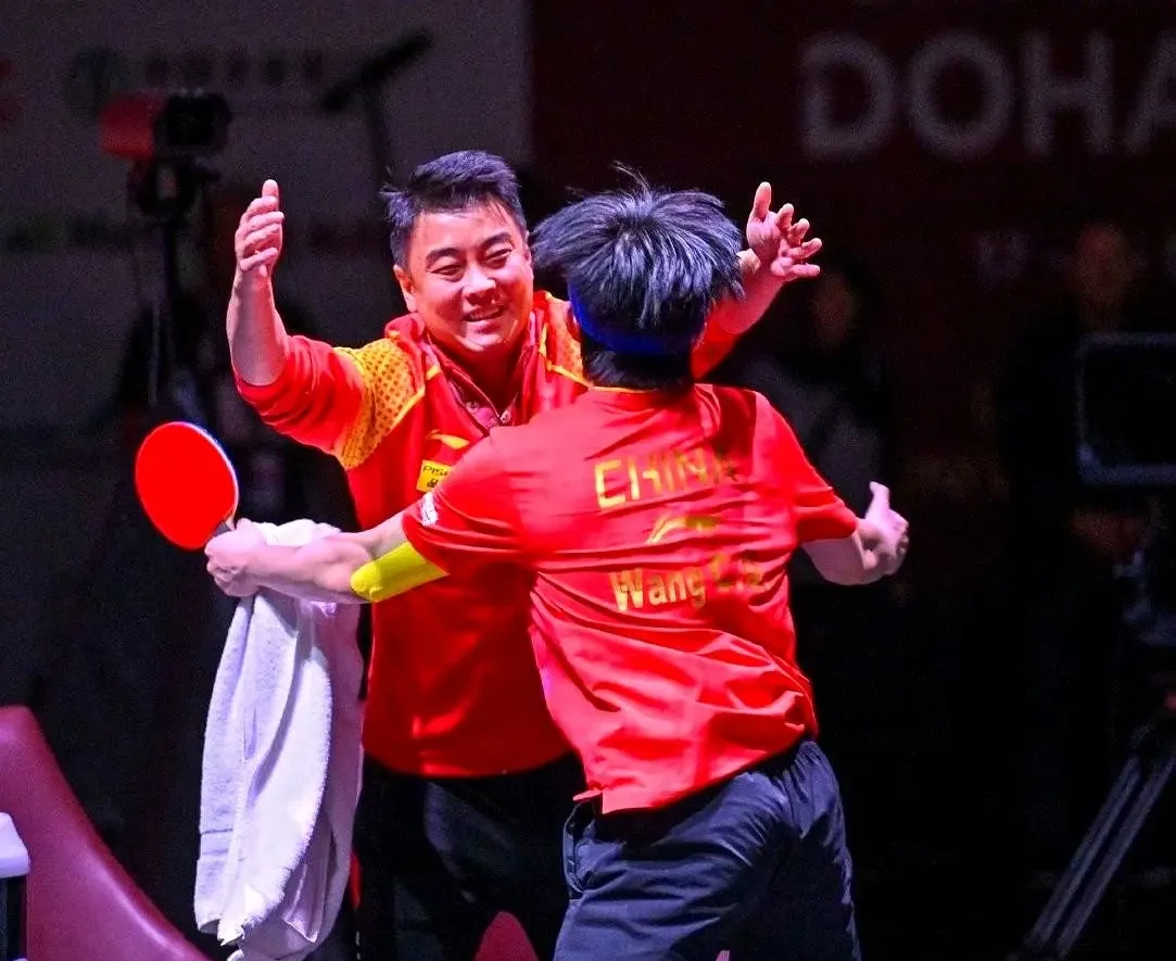 中国队险胜法国队,王皓惊艳四座 中国队险胜法国队,王皓惊艳四座